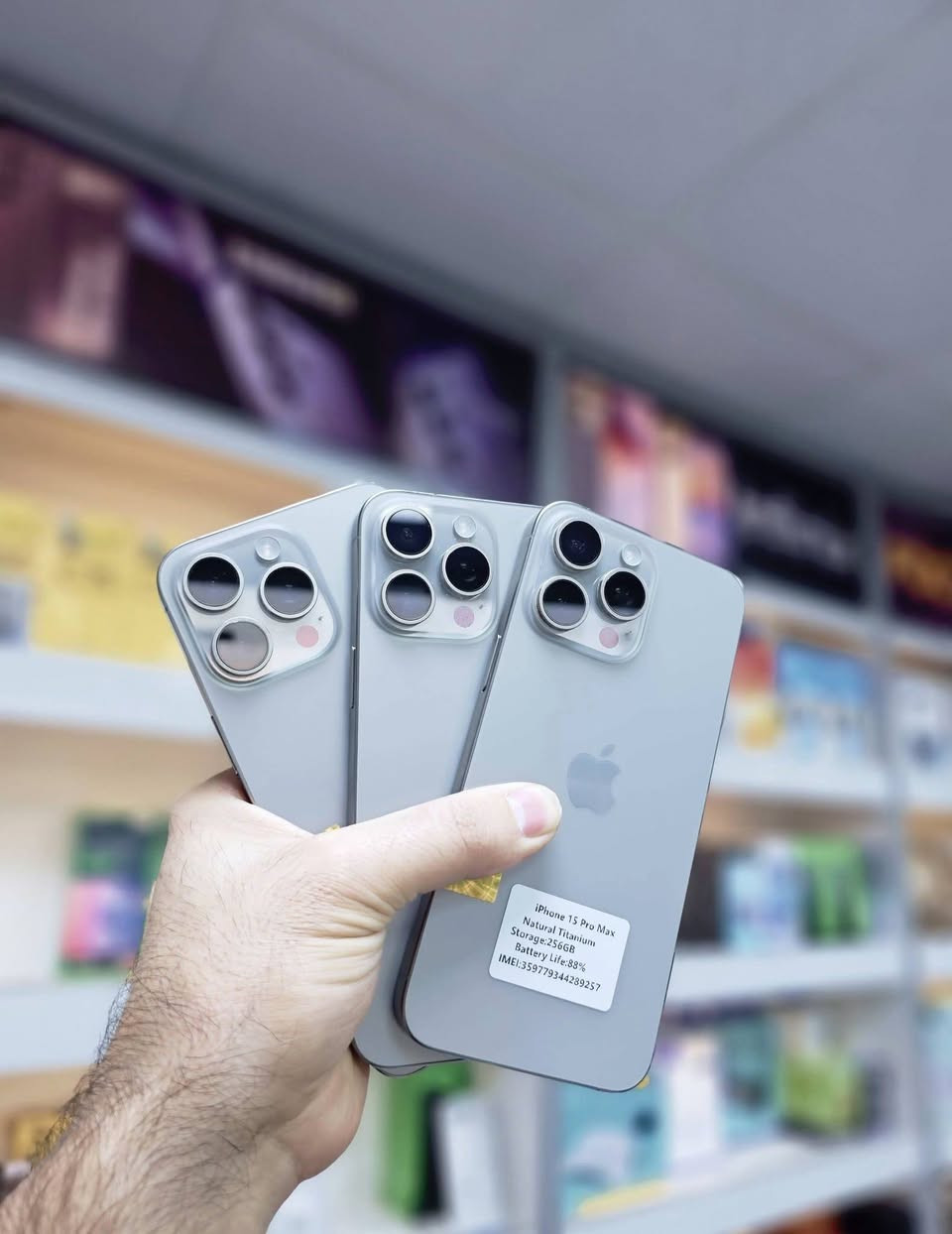 #_متوفر

📱 iPhone 15 Pro Max
✨ مستخدم نظافة جدا عالية
 – كفالة أصلية من اي فتح 
 
🔋بطارية %84/88/86 

💎 من أحدث إصدارات شركة Apple
⚡ أداء قوي وكاميرات احترافية

🔹 اللون: تيتانيوم  (لون فاخر )

🔹 السعة: 256GB
🔹 اللون: تيتانيوم طبيعي  
🔹 الحالة: مستخدم نظيف جدا 
    ✅  غير مفتوح
🔹 الكمية محدودة 

⭐ تصميم من التيتانيوم الراقي

🏪 مركز الديار للموبايل
📍 الموقع: بغداد – الشعلة، قرب مرطبات الفيروزة
📞 للحجز والاستفسار:
📱 ***********
📱 ***********

#مركز_الديار_للموبايل #ايفون #iPhone15ProMax #ايفون15 #ايفون_15_برو_ماكس #أجهزة_موبايل #عروض_موبايلات #بغداد #الشعلة #ماستر #Desert #احدث_الاجهزة #Apple #ايفون_جديد
