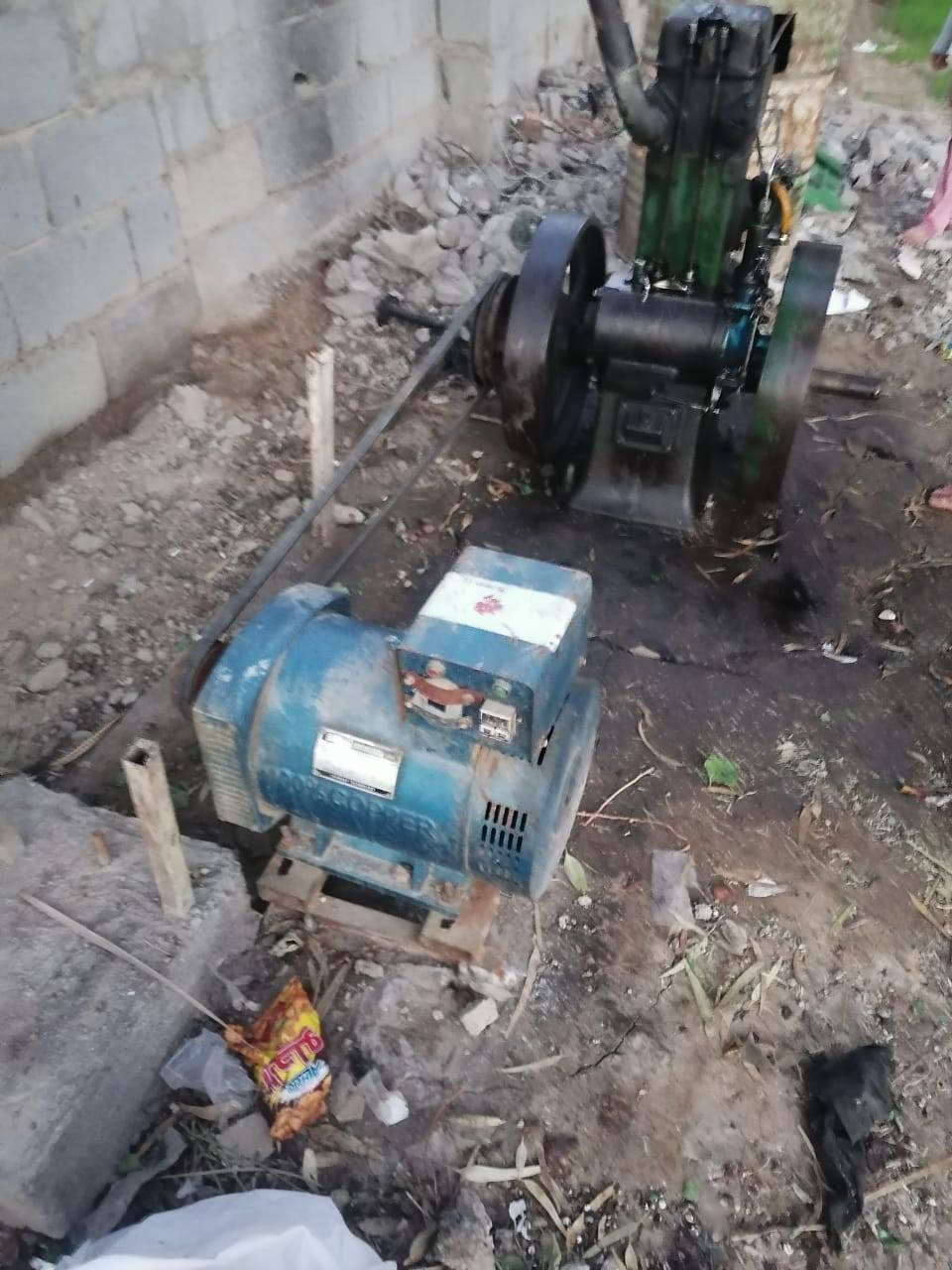 سلام عليكم فلاونين مولد للبيع ثمانيه حصان السعر خاص مكان بابل جبله الرشايد اتصل***********
