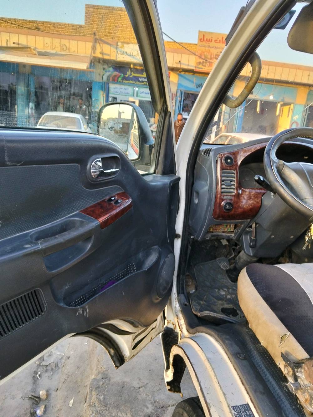 سلام عليكم كيه فحل 2009 ضربه بلدوسه السايق كيه قماره حداديه جديده طخم تاير 