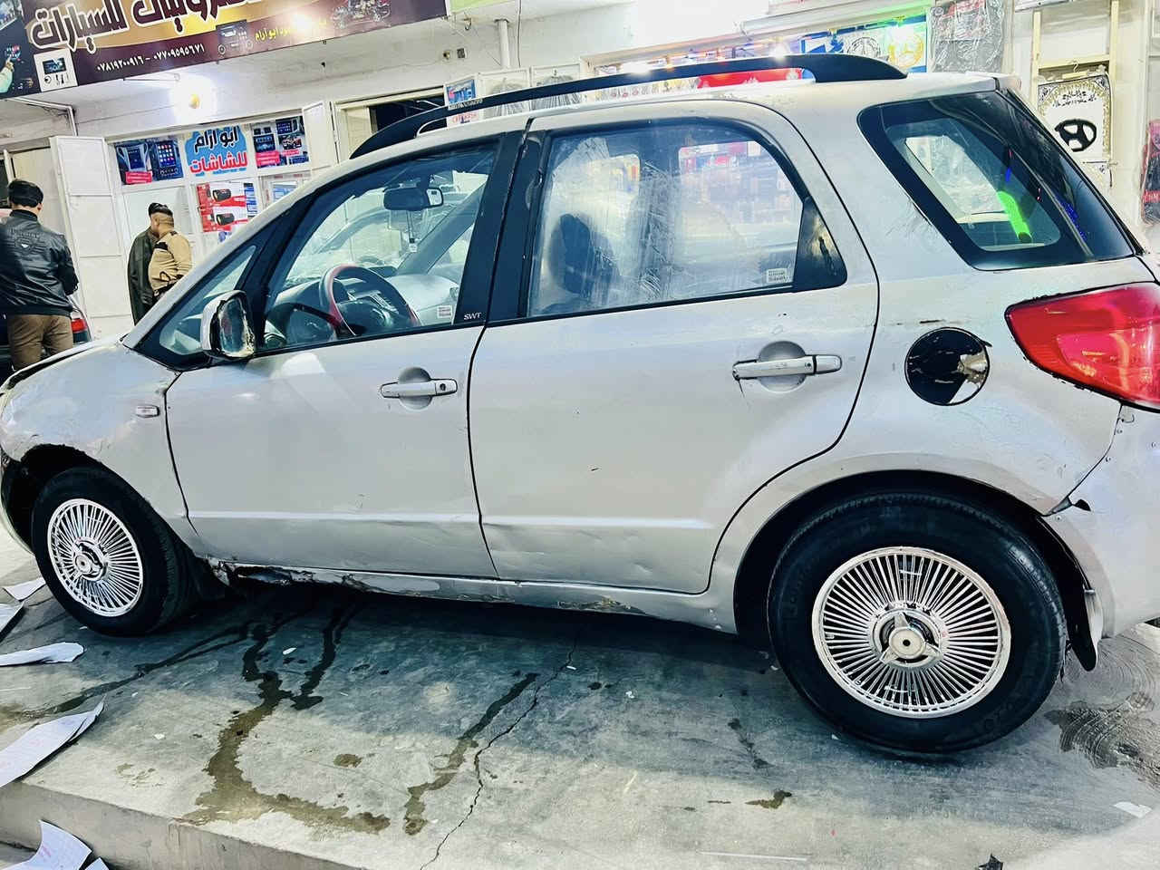 سازوكي  موديل 2008كير ومحرك كورلا مال كصه شرط
منفيس 

مامسجله

كهربائيات كلها شغاله طخم تاير فقط الصدر المامي بي تعب شويه والباقي شرط 

سعر17 ورقه ترهح مراوس حسب القناعه 

***********
