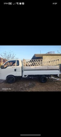 كيه حمل موديل 2010بدون صبغ شاصي شرط محرك شرط كير مكفول تدفئه تبريد ثلج...