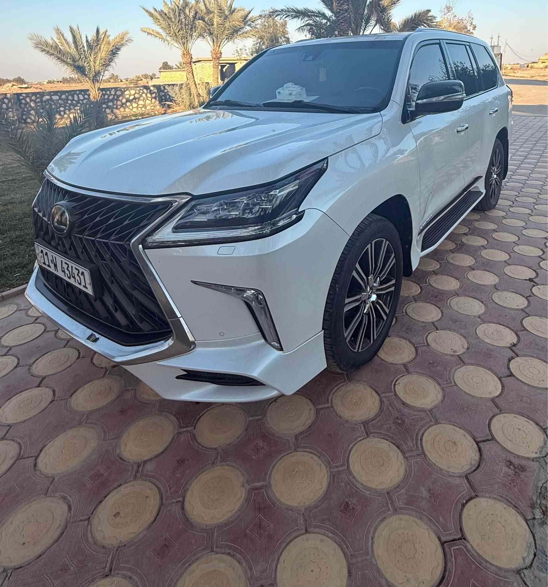 السلام عليكم 
للبيع لكزز
موديل 2018
ماشيه 113
مكفوله كفاله عامه
الاستفسار 
***********
*********** حلة, بابل
