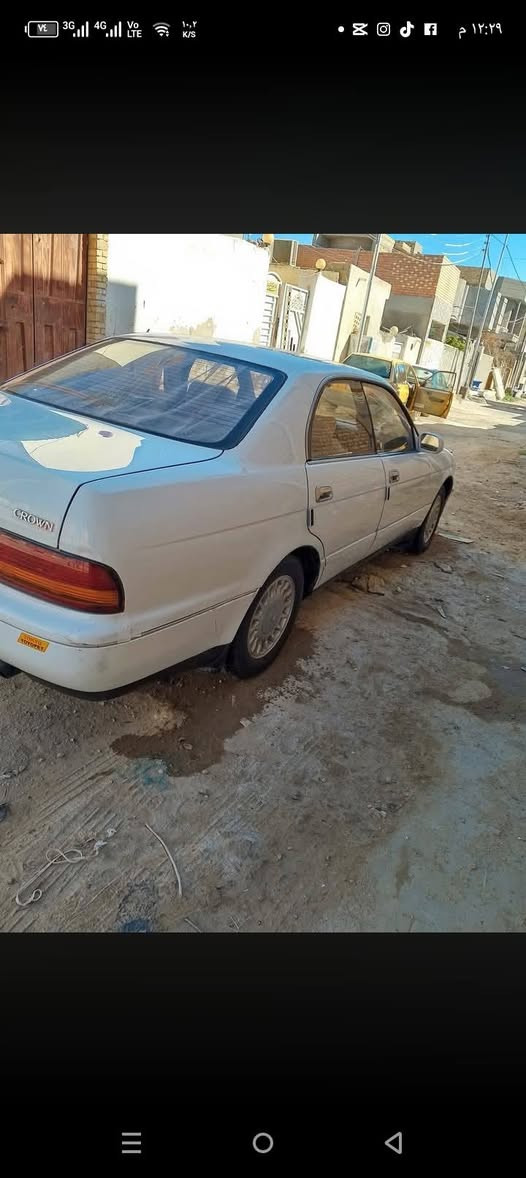 سلام عليكم بطه متصل موديل 92 بسمي سنويه له 27
للبيع السياره جاهزه منظومه مال  تبريد. جديد حداديه اماميه وخلفيه باتري  جديد مكفوله من كصه ونقل جثه وضربه السياره جاهزه 
العنوان الديوانية رقم *********** السعر 55 وبيهه مجال
