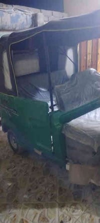 تكتك للبيع ٢٢ مبدل بس كلجات مكفوله والبدي ظربه مرجعه بارد السعر 7 وميه...