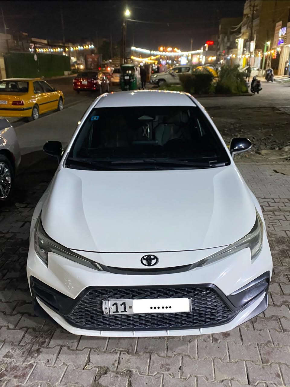 السلام عليكم  رمضان كريم عليكم جمعيا كورله وارد امريكي 2024 حادثها جاملغ يمنه وبنيد بارد صاير بلباب مال الصدر من جنه الجاملغ
كير مكينه كفاله 

مواصفات 
بصمه 
رادار 
سياقه ذاتيه 
شاشه 
اشاير مري اوتو هولد 

السعر 158 وبيها مجال بسيط 
 

مكانها بغداد مدينه الصدر 
***********
