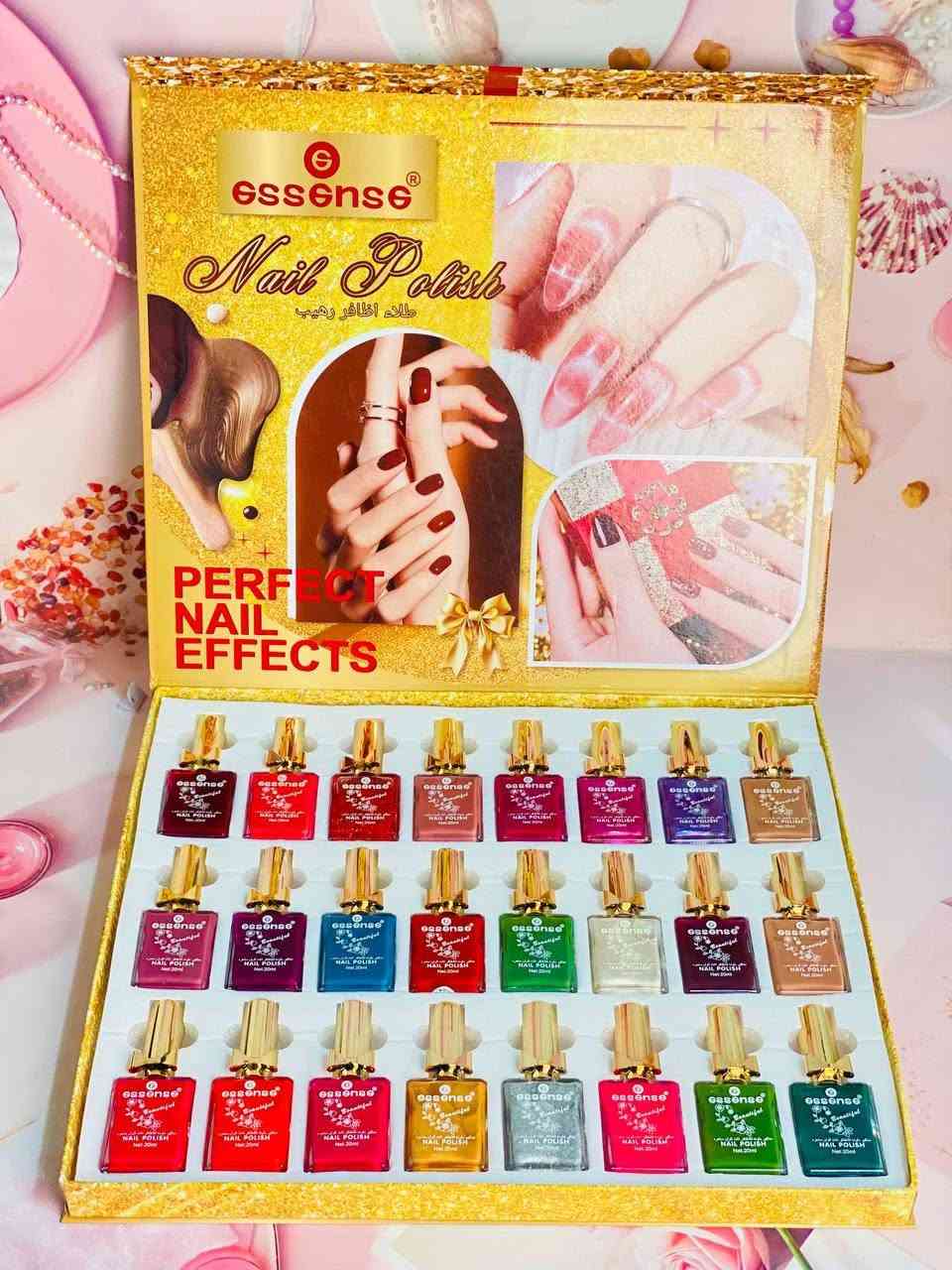 💅✨ تألقي بأظافر تخبل مع الفخامة ✨💅  

إذا تحبين التغيير والألوان الحلوة… هاي المجموعة راح تدللك حرفياً 💖  
مجموعة طلاء الأظافر الأصلية من essense صارت بين إيدج 🌸  

🌈 شنو اللي يميزها؟  
• تحتوي على 24 لون مختلف 🎨 يخبلون ويناسبون كل مزاجج  
• ثبات عالي ولمعة فخمة تدوم ✨  
• تطبيق سهل ونتيجة مثل الصالونات 💅  
• ألوان من الناعم والهادئ 🌸 للجريء والقوي 🔥  
• تركيبة لطيفة على الأظافر وما تسبب ضرر 🤍  

💅 دلّلي نفسج وخلي أظافرج تحچي عن ذوقج  
مع مجموعة essense Nail Polish – 24 لون 💖✨


**إذا كنت صاحب هذا الإعلان وتريد حذفه لأي سبب، رجاءا أرسل رسالة إلى الدعم الفني**
