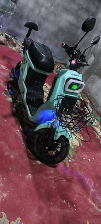 R9 برو ماكس • ٢٠٢٥ • بصره زريجي