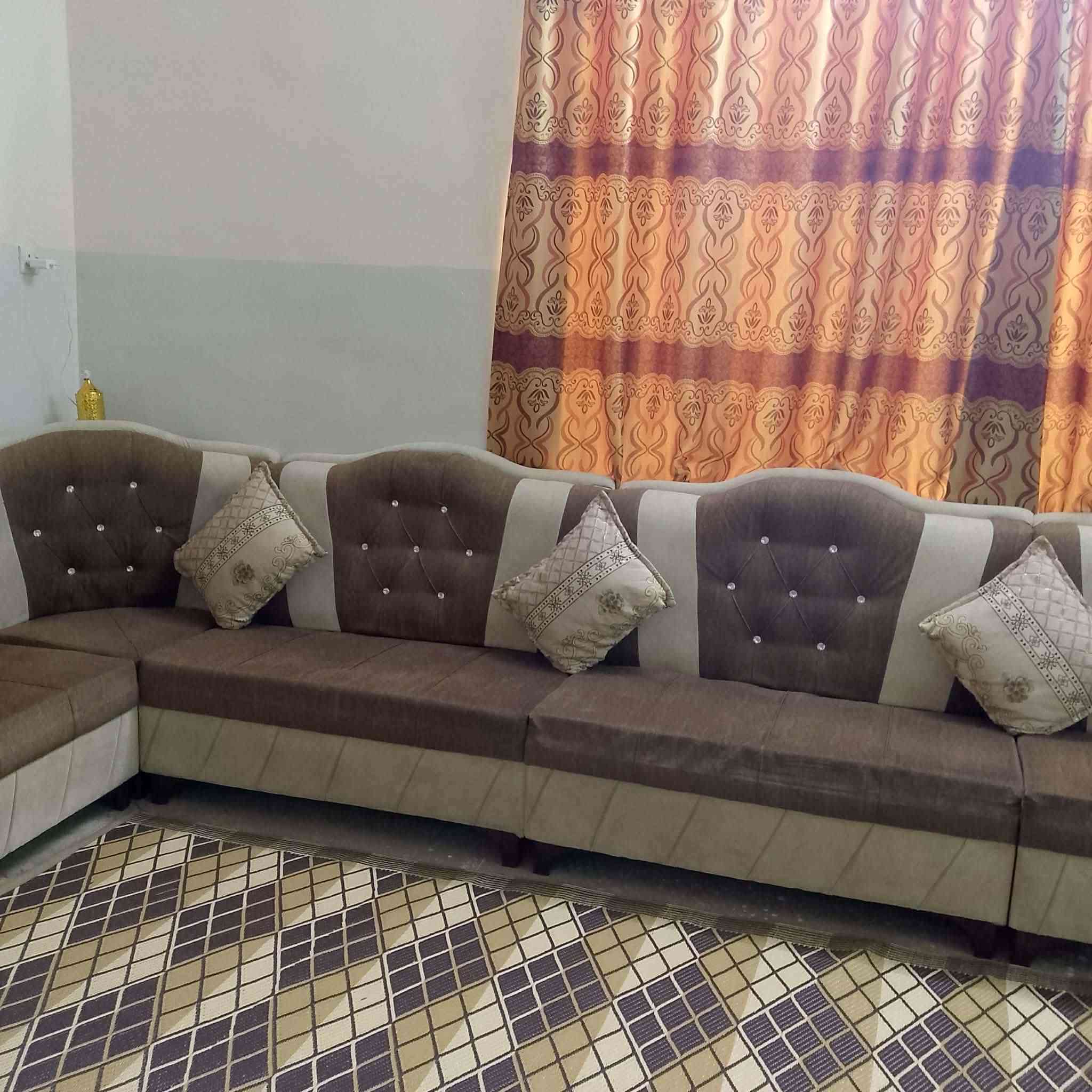 ديوان للبيع فصال عراقي خشب ثقيل ونضيف 
١٣ متر السعر ٥٠٠ وبي مجال


**إذا كنت صاحب هذا الإعلان وتريد حذفه لأي سبب، رجاءا أرسل رسالة إلى الدعم الفني**
