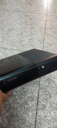 للبيع إكس بوكس 360 سوبر سلم الجهاز مهكر لوك ستيكر مامفتوح هارد 320  ال...