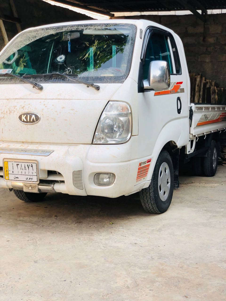 سلام عليكم
كيا حمل موديل 2007
سياره لوڪ
ما يحتجلها اي شي خير من الله 
تخم تواير جديد محرك 100/100
ذاخل نظيفم كلش
بيها شغله بصيط عل بارد 
رقم نينوئ 
سنويه ل.   2027
يردلها تسجيل حصه كازه 
سعره 100قفل 🔒
مكاني الموصل 📍
رشيديا /قره قوين 
***********📞
