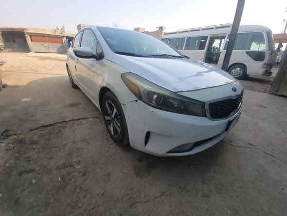 سلام عليكم. كيا فورتي  موديل 2017فئه EX   وارد أمريكي حادثه موضح بصور
محرك GDi 2000
بصمه تحكمات ستيرن
كشنات تدفئه،
3وضيعات قياده
مري شفط  ترحيب صندوق

تبريد قطعتين
السعر 115 بيه مجال
اتصال *********** بغداد
