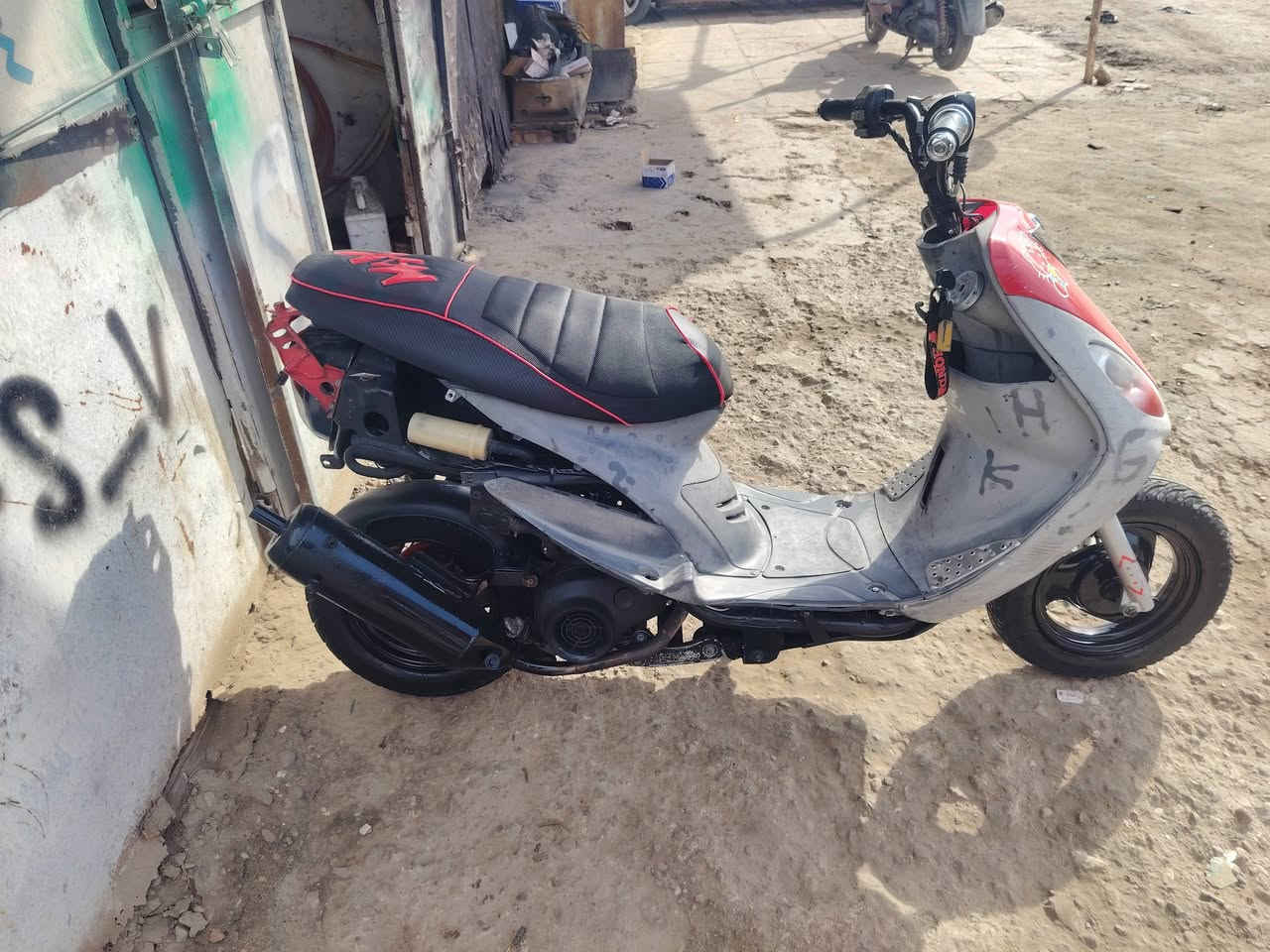 #دراجه_ماكس_منغولي
#موديل2005 🤏
#محرك_ناعمه مابيه نضوح دهن
#الدراجه_مثل ماتشوفه شغاله سلف هندر 
#سعره💰 #خاص📨
#دوانيه_شارع الاسكان مقابيل كراج الاحمزه (الملاحه)🛣️
#رقم_الهاتف ***********📲
