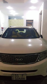 سورنتو 2014 خليجي رقم بغداد السعر 165 متواجد فقط على هاذا رقم  0780243...