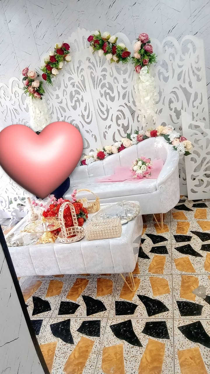 جزء بسيط من جمال شغلنا
العنوان ناحيه الرشيد قرب النهر وقرب العمارة الحمره بالسوك 
( حلاقه ..روز ) بأدرارة ام نور 
ايضا تتوفر لدينا كوشات اعراس مع كل مستلزماتها  وايضا تتوفر لدينا بدلات اعراس وفساتين بأحدث الموديلات 
ملاحظه .. حالياً تتوفر لدينا عروض مناسبه 
***********
حجز واتساب حياكم الله ..
