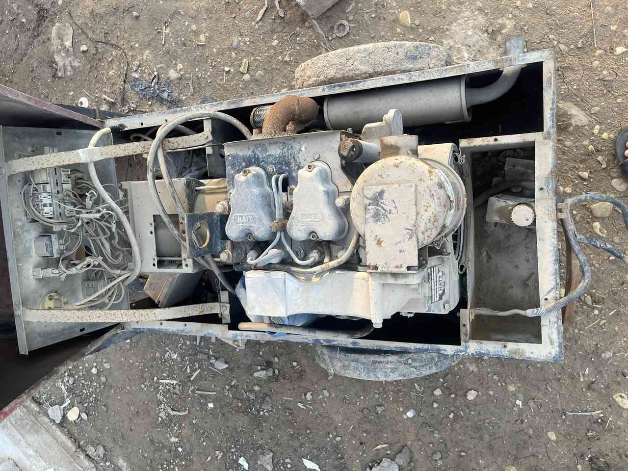 مولد لل بيع شغال جاهز بدون اي نقص
12 KVA
التوليد  من 45 الى 55 انبير
السعر 700 دولار وبي مجال بسيط 
***********
***********
العنوان واسط الزبيدية
