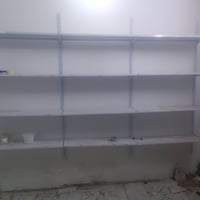رفوف محل • عرض ٣م • ارتفاع ٢م