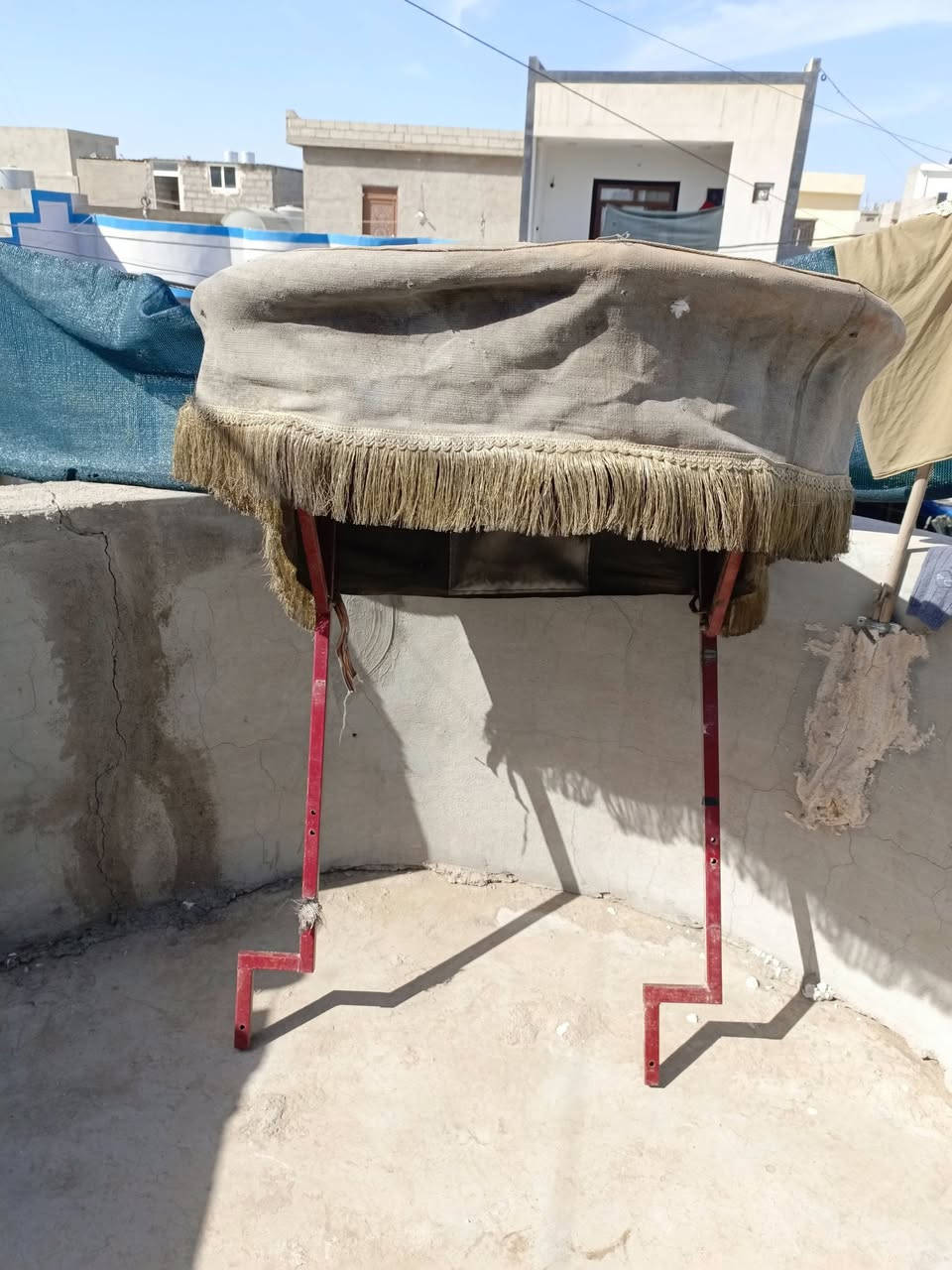 سقيفه مالت ستوته بلاديه شرط مع جادر اصلي تفصال لبيع ***********مكاني كركوك حي العسكري
