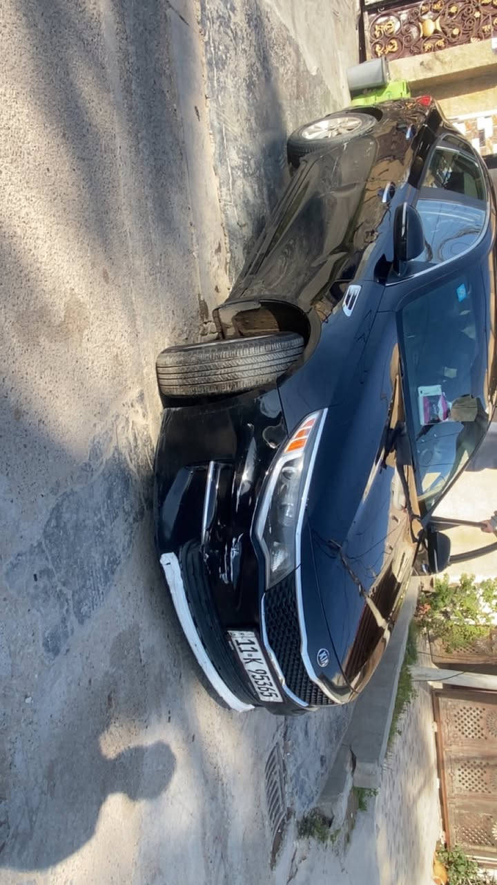 السلام عليكم 
أوبتمهً ٢٠١٦ ✈️✈️
حادثها تخريب قبق بانزين بجم كبس سياره كاعده و حلوه 
مواصفتها معروفه كشتات تدفئة كشنات كهرباء تبريد ثلج ❄️❄️
‏سيارة كاملةمن كلشي ￼
‏مكاني بغداد الزعفرانية 
‏رقم ￼الهاتف *********** 
‏السعر 117 ￼￼￼
