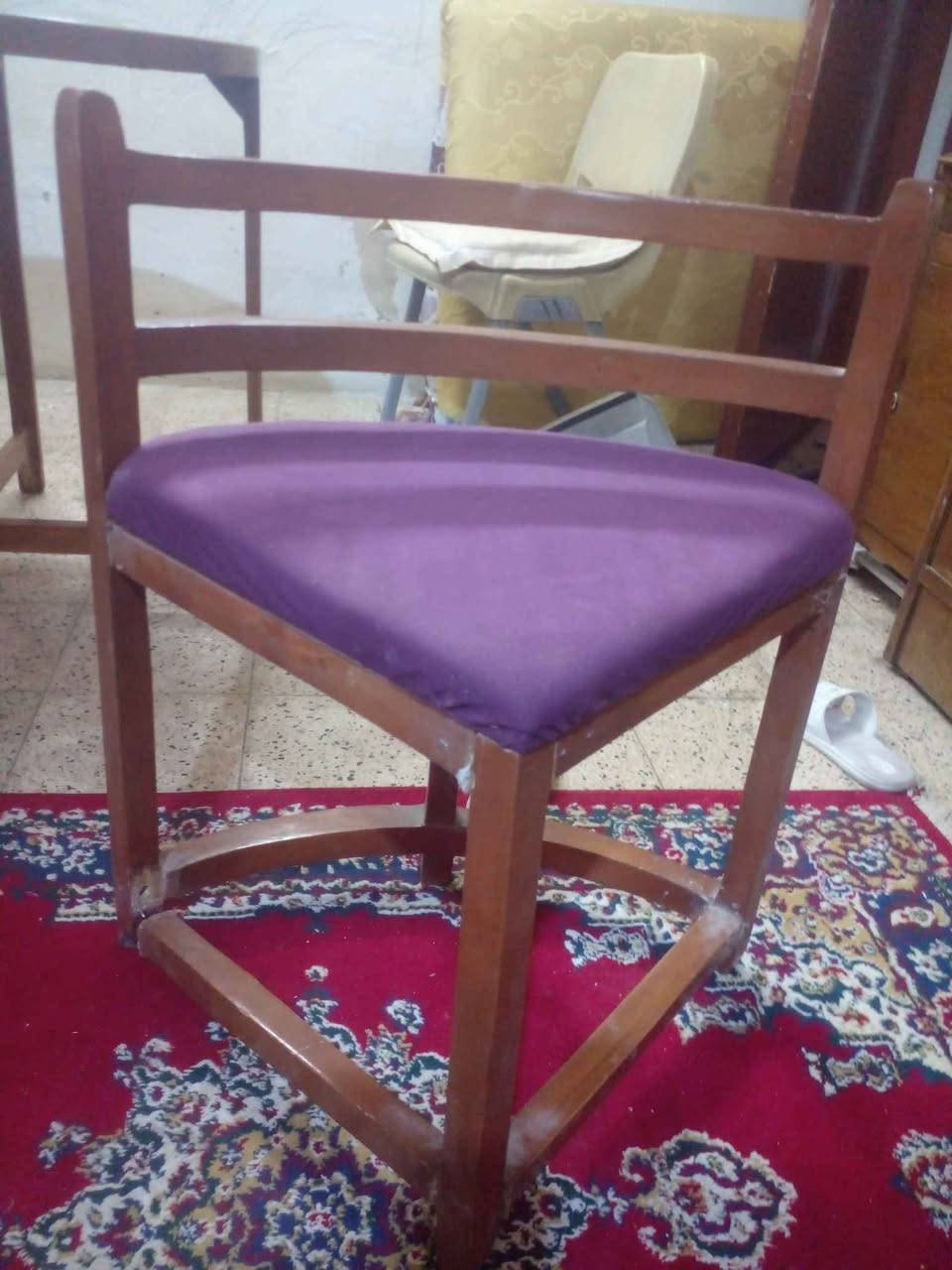 ميز طعام ست كراسي الطبلة واثنين كراسي نضيفات جدا جدا اربع كراسي يحتاجن تصليح بغداد, العراق


**إذا كنت صاحب هذا الإعلان وتريد حذفه لأي سبب، رجاءا أرسل رسالة إلى الدعم الفني**