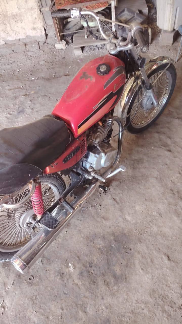 سلام عليكم دراجه للبيع 19 كلك سعره 175 وبيه مجال


**إذا كنت صاحب هذا الإعلان وتريد حذفه لأي سبب، رجاءا أرسل رسالة إلى الدعم الفني**