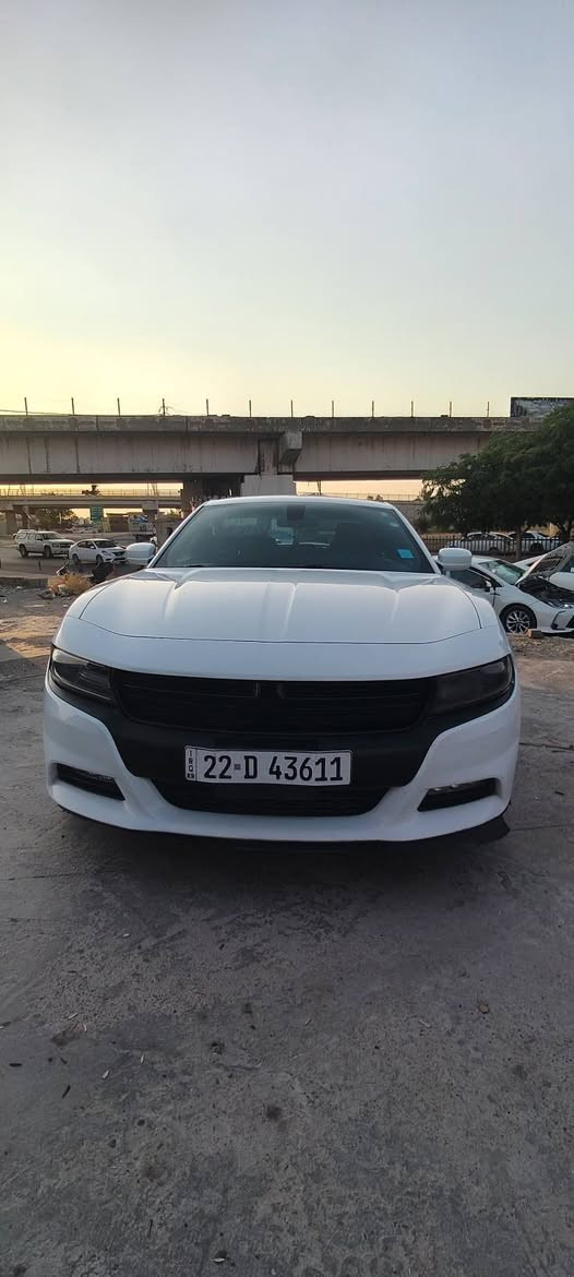 دوج جارجر موديل 2016 sxt يعني مرغوب رقم اربيل بطاقه بانزين بي رقم جديد السياره مال بيت نايمه يعني ماشي 84 الف كلين  مواصفات بصمه كشن تدفئ تحكم استيرن تحديد سرعه يعني نص فول السعر 202 بي مجال اشويه ***********. ما اراوس بس بيع كركوك, العراق
