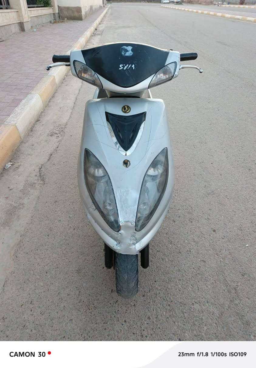 للبيع
سايم ابو عيون 

شغال اول نكره سلف 

المحرك صافي وناعم ونضيف
 
كهربائيات كاملات
 كلهن شغالات
لايت شغال 
بك لايت جديد كله شغال
اشاير4 امامي وخلفي شغالات 
هورن شغال
دشبول جديد شغال 
عداد البنزين شغال 

بريك خلفي شغال فول

بريك امامي شغال 
يرادله بس تعيار 

المحرك صافي وناعم ونضيف 
نشاط يخبل ما شاء الله 
السعر350 
العنوان الرمادي 
شراي اتصل
هـ***********
