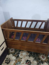 كاروك لبيع 200 07857078276