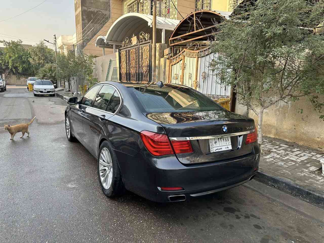 سلام عليكم BMW f01/2010 /750 للبيع مواصفات معروفه مال 50 شويه بيها خربطه السعر قيم وأخذ بل يرضي الله السيارة خليجي بس الدعاميات مصبوغات وبيها بادرين زغار  موجوده بالبصرة *********** بل يرضي رب العالمين تحياتي الكم

