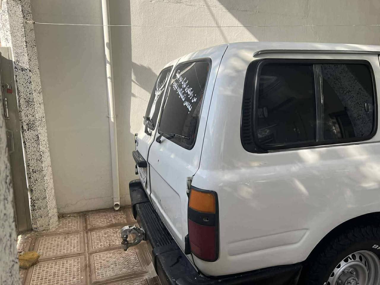 سلاوی خواتان لی بیت بۆ فرۆشتن تویتا لاندگرزۆ بۆ فرۆشتن گیڕو مەکەینە و ئەکسل بە شەرت ب دەعمولیدراوە نوقسانیە تەریحە سەیارەکە سعری 30گلاو مەعامە له مووشتەری نیت سەرمان مەیەشینە گۆڕینەوەم نیە قەرزم نیە تەنانەت فرۆشتنە
***********ناونیشان کەلار ڕزگاری
