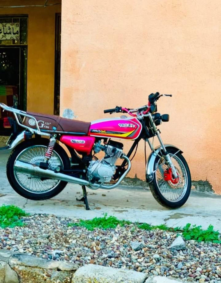 يا الله
سلام عليكم 
دراجه للبيع تايكر 2️⃣0️⃣2️⃣3️⃣🆕
دراجه كامله ما ناقصه شي ونصافه ١٠٠٪ 1️⃣محرك ما مفتوح شرط وعل فحص
2️⃣ كرهباءيات كل شقاله
 3️⃣لون مميز سكان رياضي 
4️⃣صالنصه جعره ام الصوت
📌مكان قرب مطار الصويره
 للستفسار الاتصال على الرقم 📞***********
