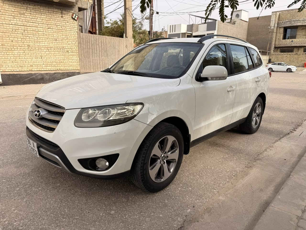 سنتافي 2012 شركة العامه  قطعيتن جاملغ تبديل وجاملغ نص صبغ مثل ما موضح بالسونار سيارة نضيفه مال جناي ماشيه ١٦٨ الف كيلو محرك ٣٥٠٠ المرغوب ٣قطع تبريد وكشنات مخمل وباقي المواصفات معروفه سياره حلوه ونضيفه رقمها نجف انكليزي بأسمنه سعرها ١٦٢ وبيها مجال بسيط ما متواجد ع الفيس واتساب ***********
