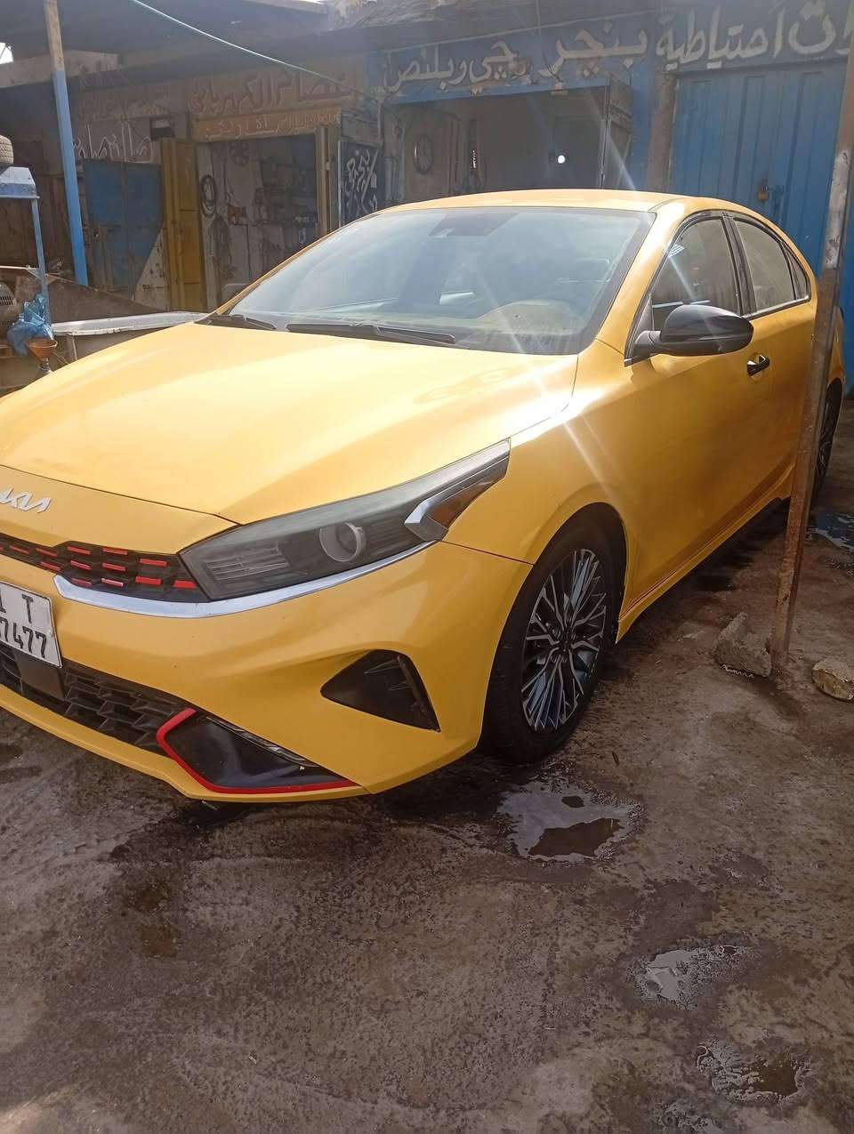 سلام عليكم فورتي لبيع ترهم مراوس سعره ١٤٥وبيه مجال المكان بغداد فول سياره ونقص فته فقط ***********
