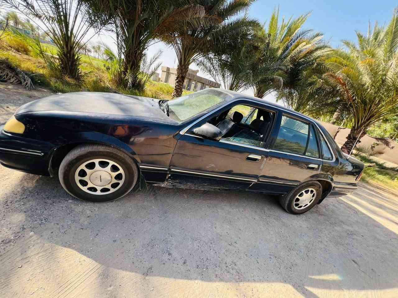 سياره 94 رقم بغداد سنويه 28 كير محرك حاويه سياره بس جارده بدون ضربه صدر زين***********

