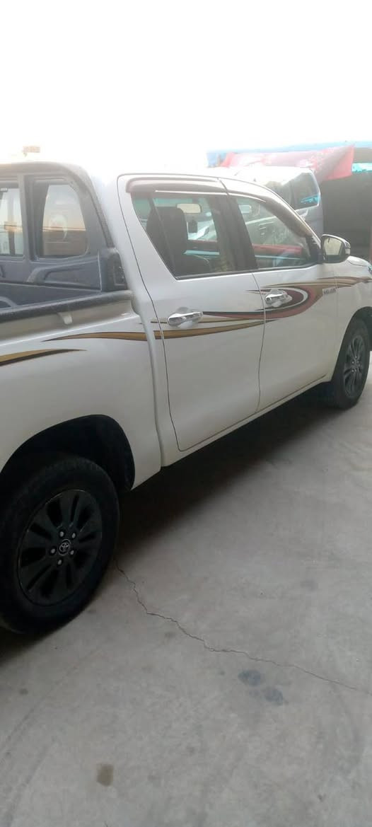 بيكم فلاونزه مديل 2016 كير وتماتيك سعر 225 للاستفسار الاتصال ***********كفالة من ضربه وتبديل   كفاله عامه مواصفات كير وتماتيك نضام يكو تحكم ستيرن قطعتين تبريد شاشه كامره خلفيه مري كهربائي حساسات خلفيه مكينه 2700 مكينه وكير مكفولات مكينه مامفتوحه حداديه جديدهه تخم تاير جديد تبريد شغال ثلج سياره جديده وجاهزه وأي نقص مابيهه رقم نكليزي سنويه 30مشروع وطني مكان سياره بصره قضاء المدينه
