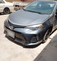 سياره للبيع  كورلا 2017  محرك 1800  وسعرها 90 ورقه  للاستفسار 07719775...