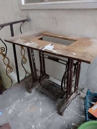 ميز مكينه • ميز مكينة خياطة • طاولة مكينة خياطة • مكينة خياطة • ميز خي...