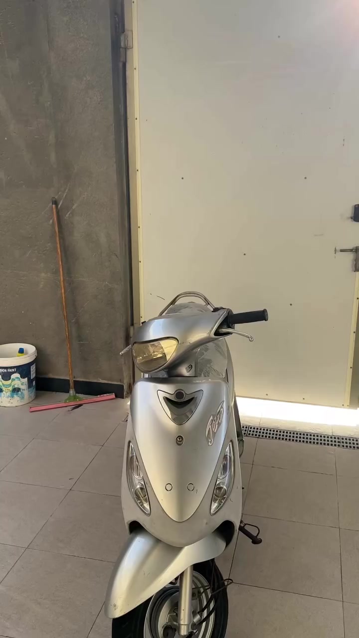 ماكس ملغولي البيع دراجه حاويه شرط دراجه كامله من كلشي كهربايات كلهة شغاله دراجه صايرلهة اقل شهرين من نزلت الشارع مستعجل البيع سعر خاص


**إذا كنت صاحب هذا الإعلان وتريد حذفه لأي سبب، رجاءا أرسل رسالة إلى الدعم الفني**