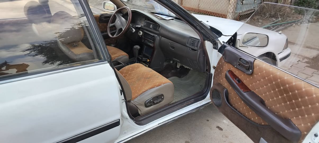 سلام عليكم مارك موديل 91بغداد  مكينه ونجي تخم تاير كهربايات شغاله سنويه ساقطه من شهر 8تبريد شغاله سعره 40$وبيه مجال استفسار على رقم *********** واسط
