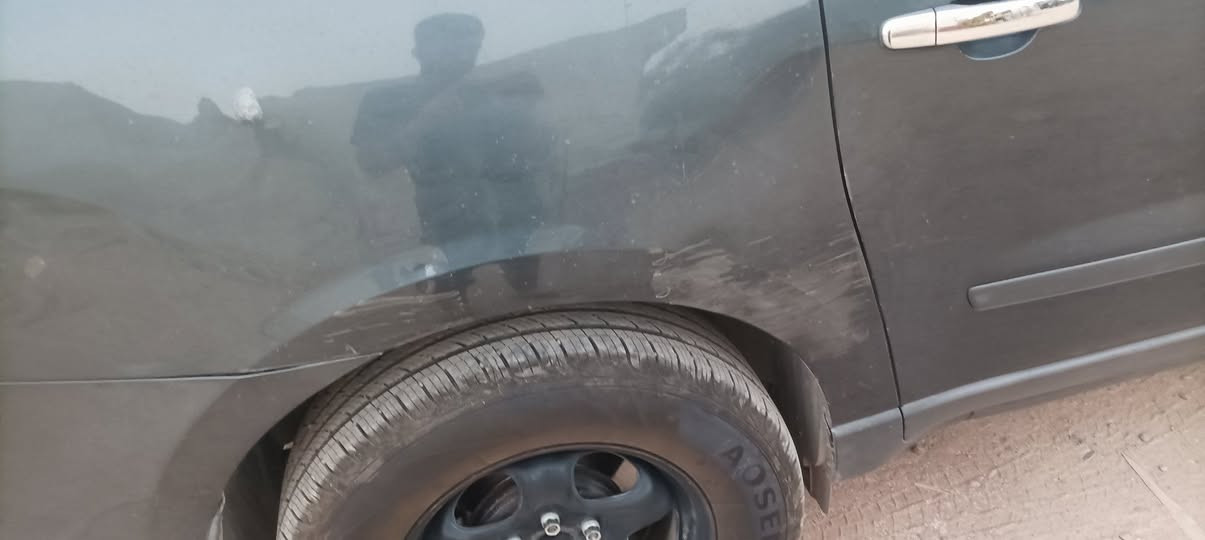 شوفرليت اترافيس 2011. وارد كندي  بدون ضرار   محرك 2017 
محرك.  معمر.
مكاني موصل 
غرمات مصفر 
هزه 26 
سنويه 2030. تحويل مباشر
 مكاني موصل. جانب اليسر
*********** 
***********. 
سعر 95 وبي مجال
