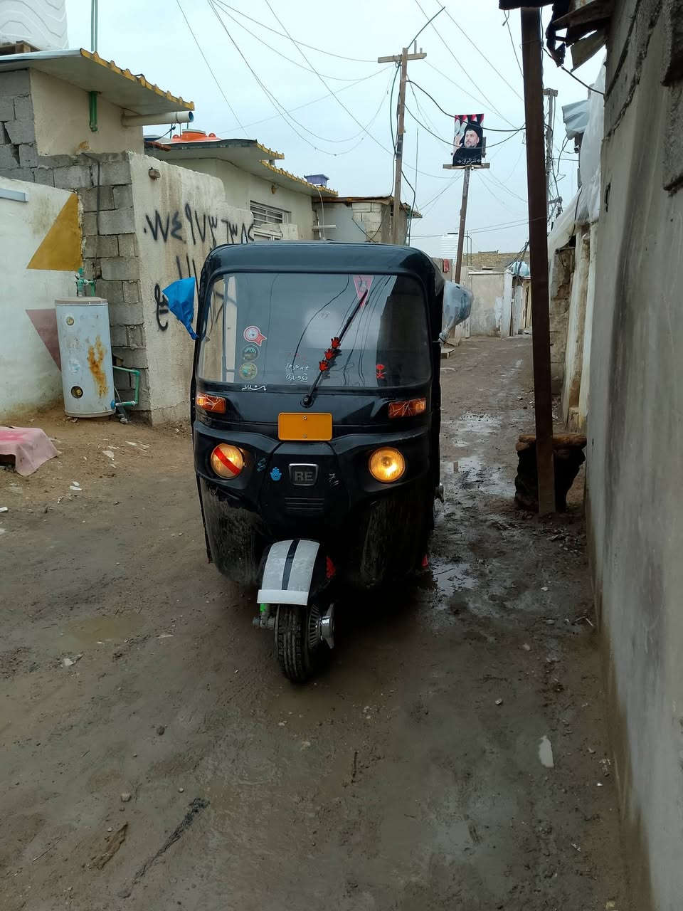 السلام عليكم للبيع تكتك أسود 2018
تكتك نظيفة  ، 
المحرك موديل 20 
 الأوراق كاملة
 السعر 3600  أو بيها مجال بسيط 
 والشراي يتصل وما نقصر وياه 

*********** 
او يراسلني ع الخاص
