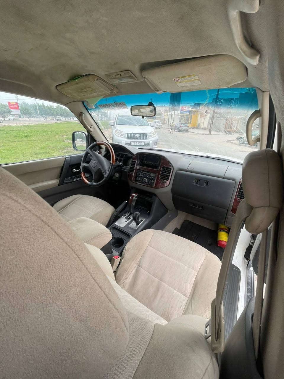 السلام عليكم
للبيع باجيرو 2007
 كفاله عامه من صبغ وتبديل وضربه
كير ومحرك  جديد 
 حداديه  هستوني شادله  كامله
تخم تايرات جديد
كهربائيات كفاله
 السياره كلش جديده
رقم بغداد انكليزي الجديد مداور ثاني يوم
 مكانه نجف 
السعر90 وبيه مجال قليل 
***********
