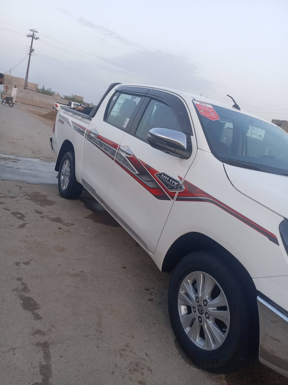 السلام عليكم بيكم هيلوكس للبيع مديل 2023سبير منازل السعر 263وبيه مجال الشري العنون البصره قضاء المدينه رقم اربيل كير اوتوماتيك ماشيه 94سياره جديده رقم الهاتف *********** ٪***********
