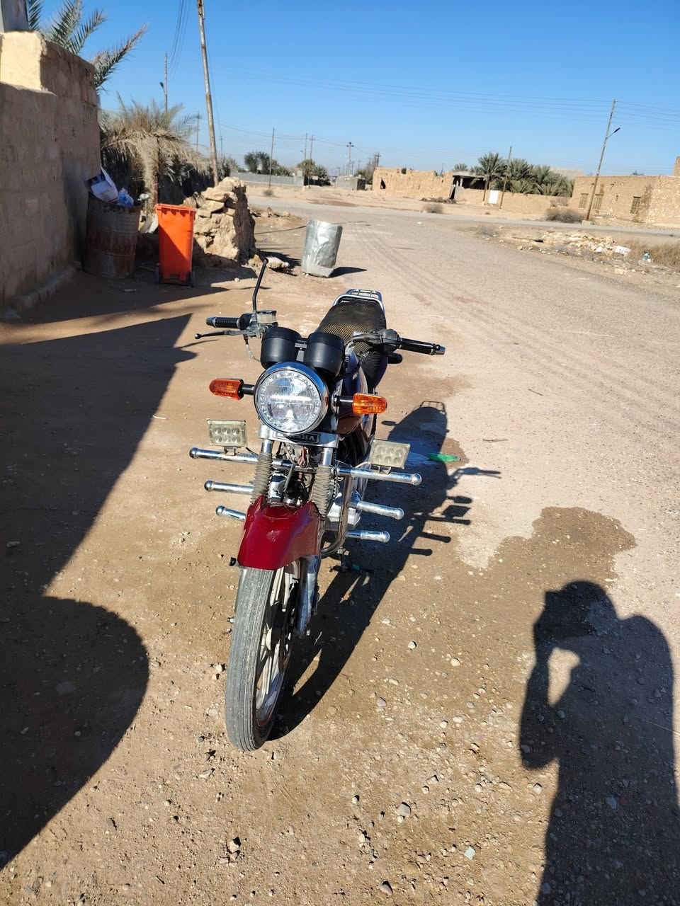 موطور هيوشه موديل 2017 محدث 24 سعره 550 وبي مجال المكان سكران ***********
