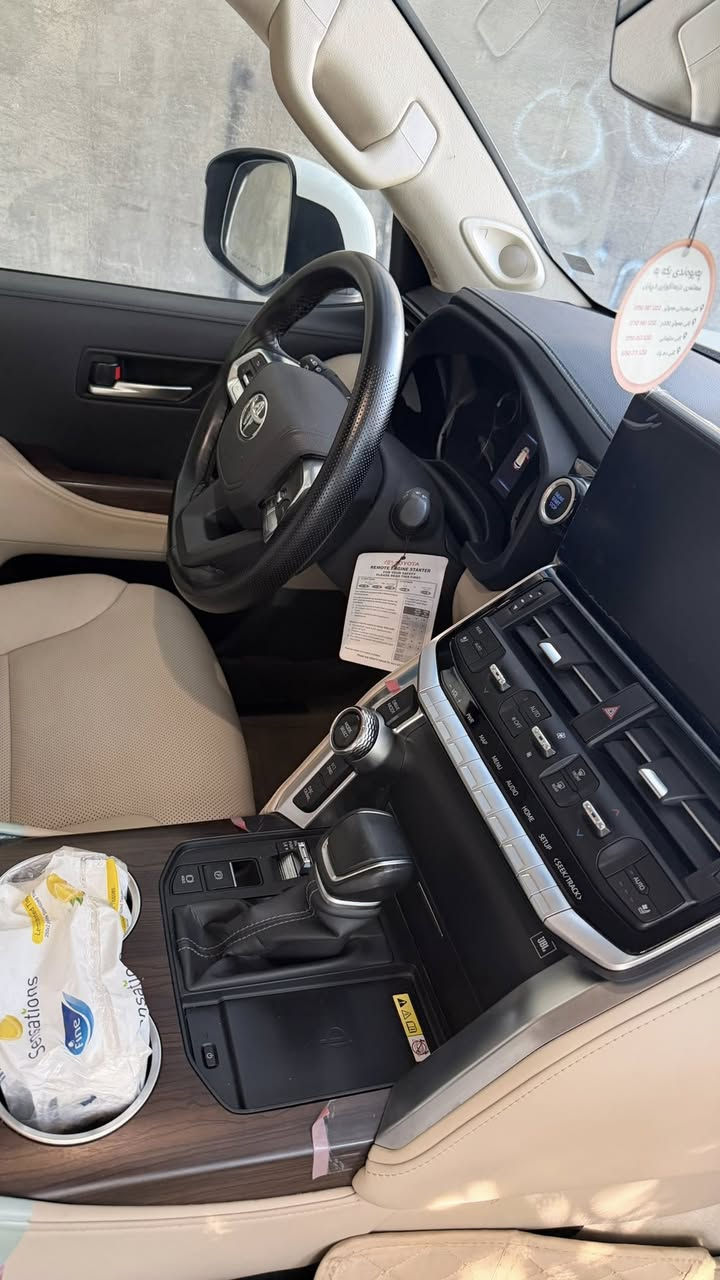 السلام عليكم للبيع لاندكروز 2024 ضمان شركه ساز رقم اربيل انكليزي تريد تحويل وكاله شنو اليعجبك ماشيه 12 الف حقيقي بشرط ع الفحص حته الدهن تبدل مجاني بشركه ساز السياره كفاله من كلشي أخت الزيرو كفاله ضربه وصبغ وتبديل وبارد وشخوط وحتا الرصعات سياره شرط كارتون واحله من الصور محرك توين تيربو مواصفاته معروفه ماحاجه اذكرهن شاشات تطبيق شاشه جبيره وباقي المواصفات معروفه عنوان السياره البصره سعر 725$ للأستفسار ***********
