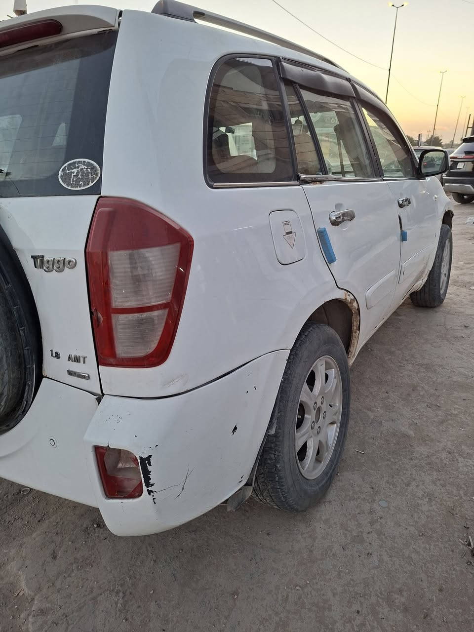 السلام عليكم .... 
تيكو ١٣ للبيع
مكينه مالتها جديده 
التبريد شغال 
الكير مالتها بي مشكله يبوش 
السنويه لل٢٠٢٨ رقم بغداد باسمي 
سعر ٣٧ وبيها مجال بيع او مراوس بليفان 
مكان السياره بابل .....


**إذا كنت صاحب هذا الإعلان وتريد حذفه لأي سبب، رجاءا أرسل رسالة إلى الدعم الفني**