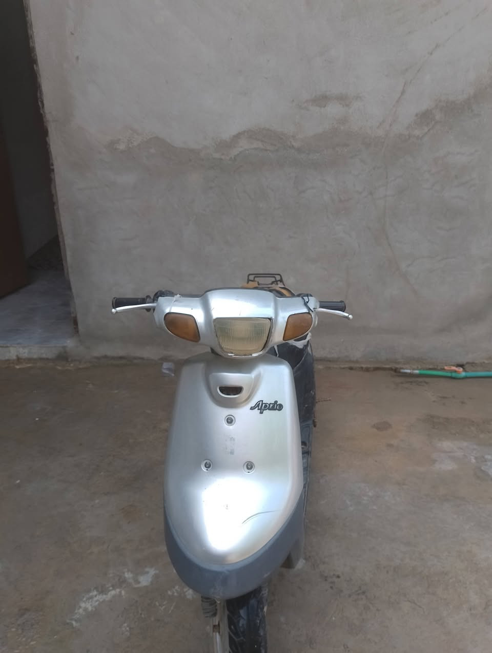 دراجة للبيع بوتين
يرادلة تعمير مكينة 
ادفع سعر و ابيعك


**إذا كنت صاحب هذا الإعلان وتريد حذفه لأي سبب، رجاءا أرسل رسالة إلى الدعم الفني**