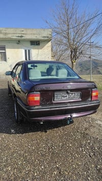 فيكترا • ١٩٩١ • مكينة ١٫٨