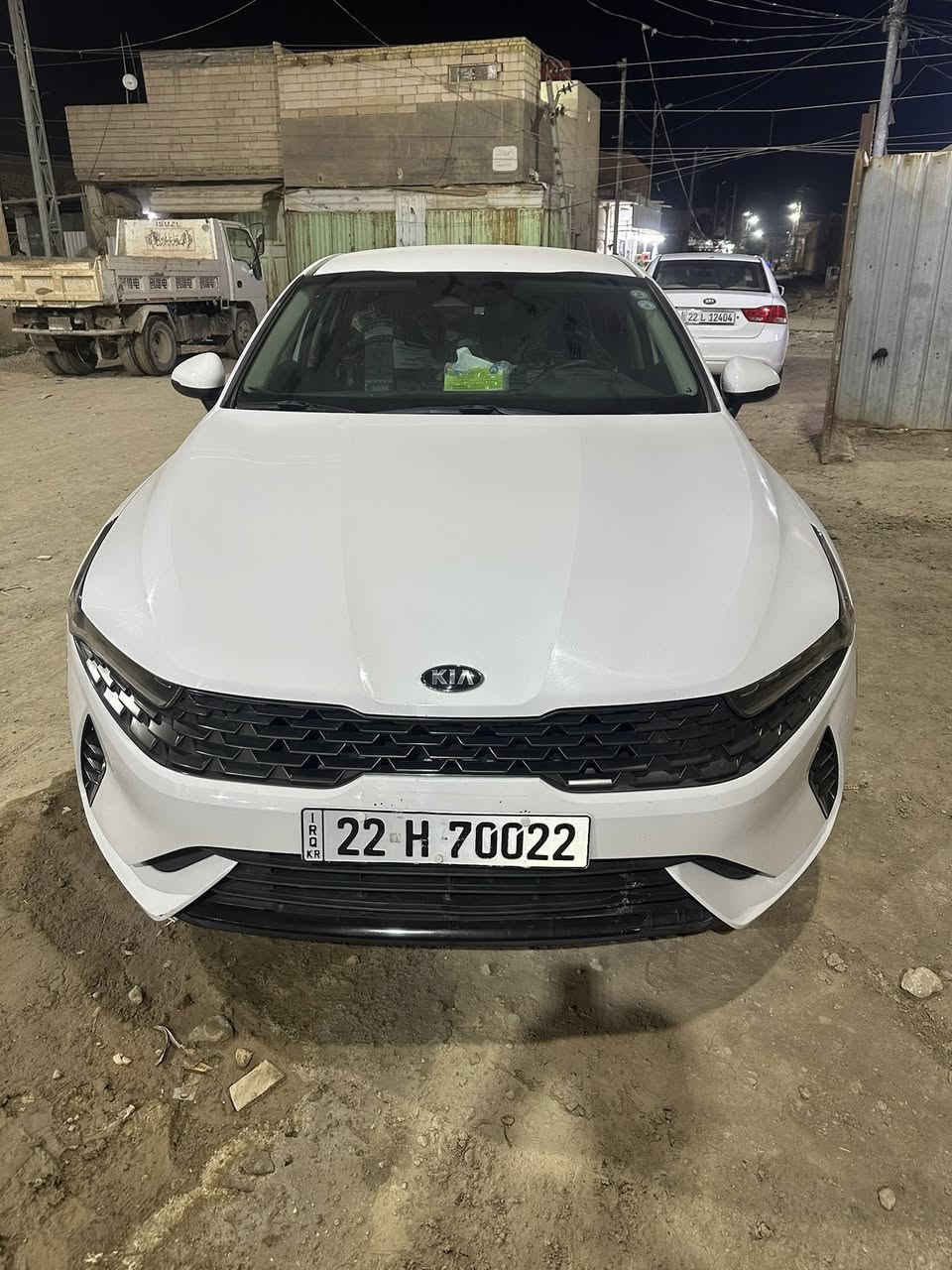 السلام عليكم 

كي فايف K5

موديل 2021

صور الحادث موجودة داخل المنشور 

نص فول 

هزة جديدة تريد مداور ثاني يوم أو وكالة 
رقم اربيل 

ماشية 90 الف 

جاهزة من كلشي برغي ماعايزة 

السعر 169وبيها مجال 

مكان السيارة / الديوانية 

للاستفسار 

***********
