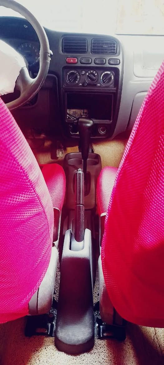 سازوكي التو 2009 اوتو 
بصره  ***********
تحويل ثاني يوم 
سعر ٣٥ بيها مجال 
سياره نضيفه كلش دواخل نضيفات تاير جدد محرك ١٦٠٠مكفول كير ٣ مرات مودأمن ميجي شغلت كهرباء حسب مكالو حداده زينه لبدي شوف لعين 
نواقصها فقط كارت ستيرن او ماطور فقط موجود سعره ٥٠
