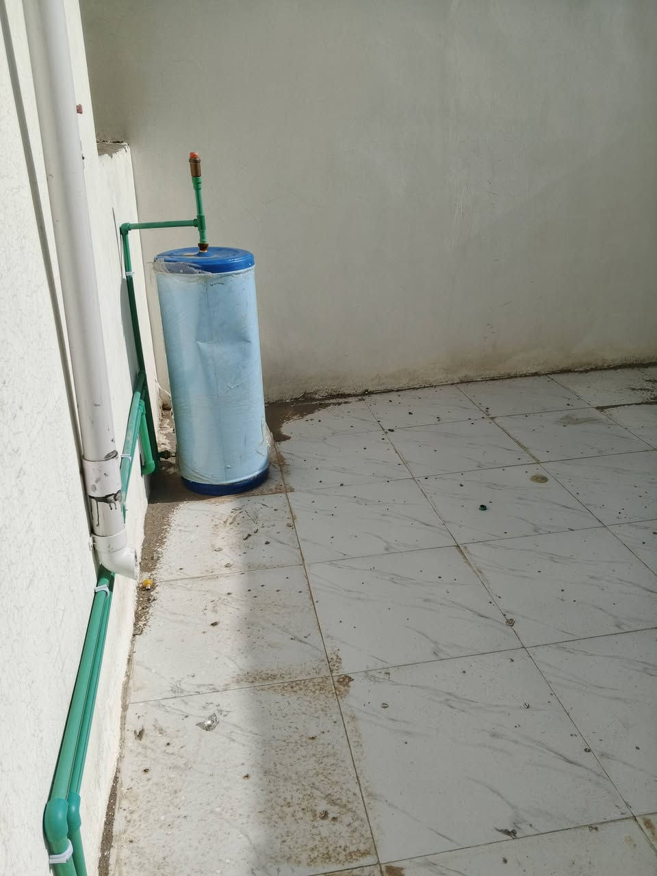 مشتملات للبيع لعدد 2... 100 قاطين الواحد  في دور الزراعه الثالثه طابو زراعي سند 25 بناء حديث سعرهن 145 وبيهن.  مجال .. للاستفسار الاتصال ***********
